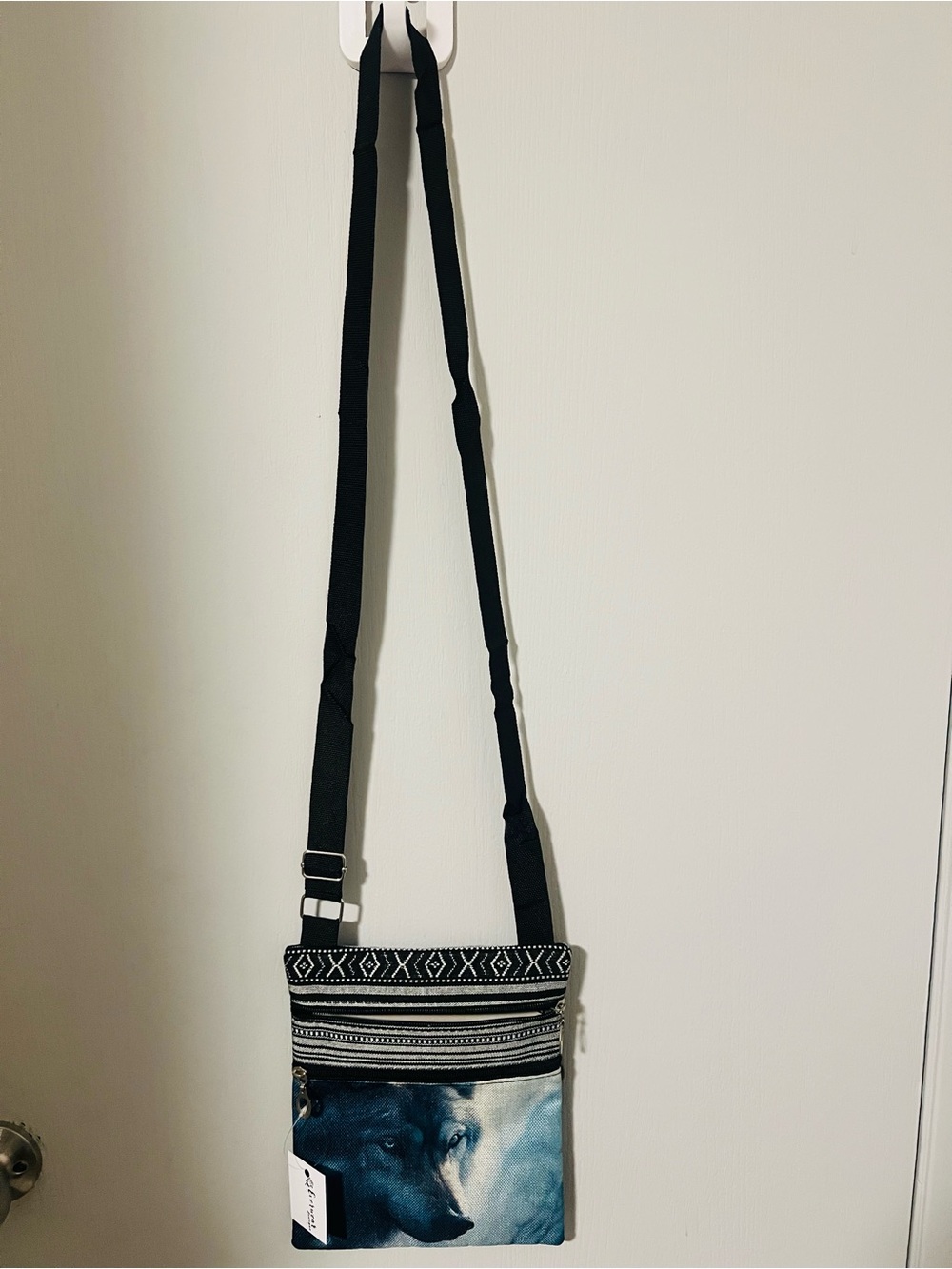 🆕 Black and Blue Wolf Print Crossbody Bag